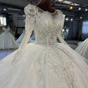 فستان زفاف أبيض فاخر للسيدات بمقاس كبير Mn110 للبيع بالجملة فستان زفاف أنيق وأنيق للزفاف - Product Image 3