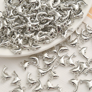 จี้รูปหัวใจผีเสื้อสีเงินสไตล์วินเทจ Y2K วัสดุทำสร้อยคอประดับลูกปัดทำมือ DIY ลูกปัดอะคริลิค/ลูไซต์แบบหลวม อุปกรณ์เสริม - Product Image 5