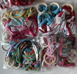 Caja Sorpresa para Bebé con Peluche Suave, Patrones Aleatorios de Animales y Flores, Baberos de Fibra de Bambú para Niños y Niñas - Product Image 6