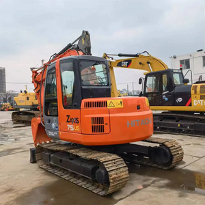 Pelle sur chenilles en très bon état Hitachi Zaxis 75 Mini pelle d'occasion japonaise Hitachi Zx75us d'occasion de 7.5 tonnes à vendre - Product Image 2