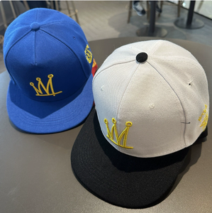 New Arrival Crown Embroidery <b>Flat</b> Bill Baseball <b>Cap</b> Two Tone Black White Snapback <b>Cap</b> for <b>Men</b> Women Hip Hop Streetwear Hat - Product Image 5