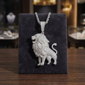 Colgante de León de Moissanita en Plata 925 Bañada en Rodio para Joyería de Fiesta, Joyería de Plata 925, Amuleto de Animal, Joyería de Lujo Unisex - Product Image 4