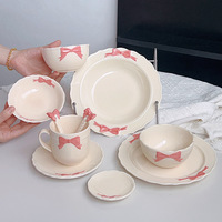 Bol à riz mignon en céramique avec nœud papillon, assiette à gâteau, assiette à dessert, coupelle creuse, résistant au micro-ondes, style féminin