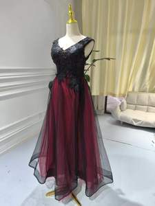 S2473N Nouvelle <span class=keywords><strong>Robe</strong></span> de Soirée Élégante et Sophistiquée en Tulle Noir et Rouge, Col en V Profond, Idéale pour Hôtesse, Bal de Promo et Spectacles, Collection 2026, Modèle Très Vendu - Product Image 4