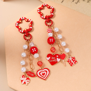 Llavero de Corazón Rojo Dulce con Perlas y Dije de Flor, Cierre en Forma de Flor, Llavero Esmaltado '<span class=keywords><strong>Kiss</strong></span> Me' para Regalo de San Valentín, Joyería Colgante para Bolsos - Product Image 3