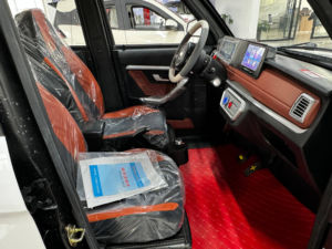 Mini Auto Eléctrico de Fábrica Shandong, Vehículo de Nueva Energía, Motor de 1500W, Batería de Iones de Litio Ternaria, Blanco, 1-200km/h - Product Image 5