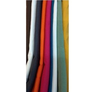 Tissu extensible en jersey simple de coton respirant et léger, le plus vendu, pour vêtements confortables – En promotion - Product Image 1
