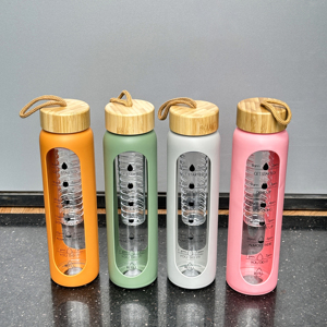 <span class=keywords><strong>Bouteille</strong></span> d'eau en <span class=keywords><strong>verre</strong></span> borosilicate avec manchon en silicone, gobelet de motivation avec marqueur de temps, <span class=keywords><strong>1</strong></span> <span class=keywords><strong>litre</strong></span> (32 oz), vente chaude - Product Image 5