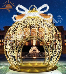 2024 decoración al aire libre gigante Navidad 3D LED motivo luz ornamento arco bola luces para centros comerciales - Product Image 5