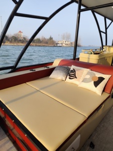 Bote Pontón de Aluminio de Doble Capa con Amplio Espacio en la Cubierta, Yate Ecológico de Dos Niveles con Área <span class=keywords><strong>para</strong></span> <span class=keywords><strong>Barbacoa</strong></span> <span class=keywords><strong>para</strong></span> Turismo y Pesca - Product Image 4