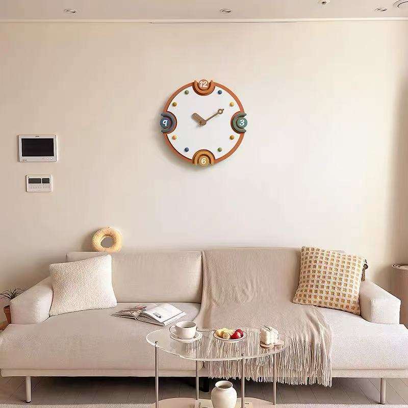 Reloj de pared simple Sala de estar Hogar Crema Viento