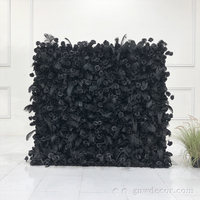 GNW OEM Mur de fleurs décoratif réaliste en roses noires artificielles et plumes, couleur et taille personnalisables, pour la rentrée scolaire
