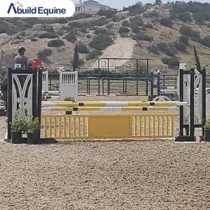 Produits pour chevaux montrent une aile de saut clôture d'obstacle pour chevaux en aluminium bon marché