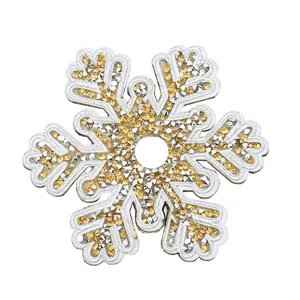Patch en tissu de broderie de dessin animé incrusté de diamants flocon de neige patch décoratif pour vêtements pour enfants les fournitures de couture peuvent être repassées
