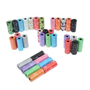 Sacs à déjections pour chats biodégradables et compostables de luxe, respectueux de l'environnement, en matériau HDPE+EPI, parfum bonbon, odeur modérée - Product Image 2