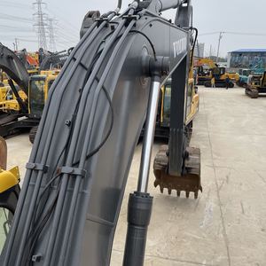 Machine à chenilles hydraulique d'occasion volvo 210DL EC220 EC240 de haute qualité 21 tonnes pelles volvo d'occasion à vendre - Product Image 3