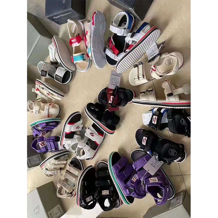 Б/у прочные тапочки, обувь, в наличии, прочные сандалии для взрослых