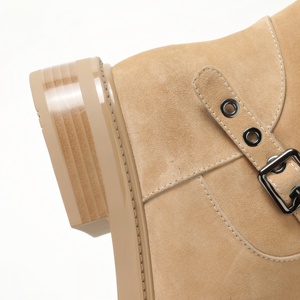 Stivali al ginocchio da donna in <span class=keywords><strong>camoscio</strong></span> marrone chiaro, con punta tonda e tacco basso, cinturino a doppia fibbia, stivali casual da equitazione per uso quotidiano - Product Image 6