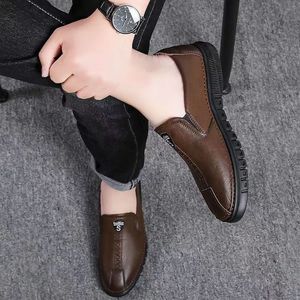 Nuove Scarpe in Pelle da Uomo Autunno-Inverno con Suola Morbida, Scarpe da Guida per Papà, Alla <span class=keywords><strong>Moda</strong></span>, Casual, Scarpe in Pelle Eleganti - Product Image 6