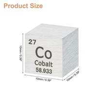 Cube de cobalt gravé, structure cristalline, collection d'éléments de la table périodique