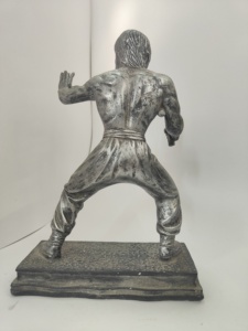 Statua in Resina Personalizzata di Uomo Muscoloso, Scultura 3D Dipinta a Mano Realistica per Decorazione Palestra - Product Image 4