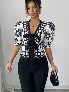 Chemise élégante pour femmes, design tendance, décontractée, à fleurs, col en V, manches régulières, respirante, pour le bureau - Product Image 3