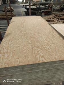 Commerciële 3Mm 3.2Mm 4Mm 5.2Mm 9Mm 12Mm Of 18Mm Fancy Natuurlijk Rood Eiken Wit Eiken Walnoot Fineer Multiplex Met Meubelkwaliteit