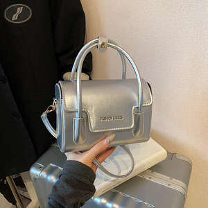 Sac à main pour femme de qualité niche 2026, tendance rétro, couleur unie, sac bandoulière - Product Image 2