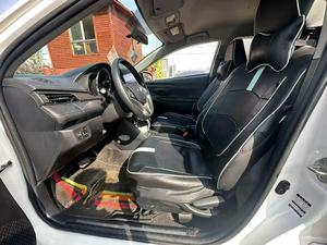 Si abordable, seulement 8600$ FCA 2022 Yaris L Zhixuan X 1.5L CVT Leading PLUS Démarrage du moteur, ACC, Caméra 360° Voitures d'occasion 30000km - Product Image 6