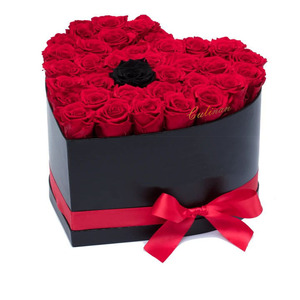 UKIQUEEN personnalisé Saint Valentin Nouvelles roses préservées à l'odeur magnifique dans une boîte - Product Image 4