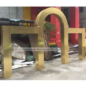 BJ210511-70 Gold color acrylic wedding arch for wedding decoration event Backdrop Design Sample For Wedding And Party