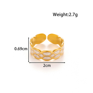 MaiNa Chic <span class=keywords><strong>Duo</strong></span> <span class=keywords><strong>de</strong></span> bagues en acier inoxydable plaqué or 18 carats avec motif nid d'abeille pour <span class=keywords><strong>femme</strong></span> - Product Image 4