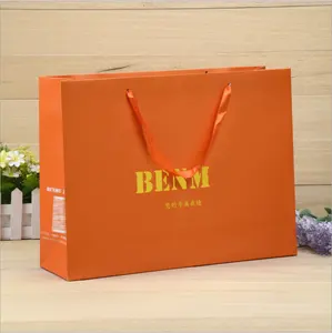 Buquê de rosas com flores para presente, bolsas de papel para carregar logotipo personalizado