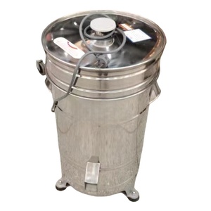 Machine à sécher la viande motorisée, efficace pour éliminer l'huile et l'humidité des cuisines - Product Image 4