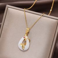 Collier en jade naturel Resoul, pendentif en forme de lotus, chaîne plaquée or 18 carats, bijoux vintage en acier inoxydable, bijoux femme
