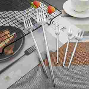 Ensemble de couverts de luxe nordique populaire en acier inoxydable 18/10, fourchettes, cuillères et couteaux, idéal pour les mariages - Product Image 3