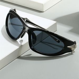 Gafas de Sol Steampunk Y2K Punk con Protección UV400 y Patillas de Estrella, Última Moda 2024 para Hombre y Mujer - Product Image 5