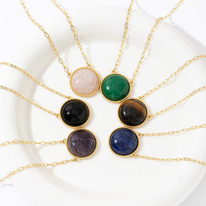 Collar de piedra natural de cadena de acero inoxidable de Aventurina verde ojo de tigre de oro de 18 quilates - Product Image 1