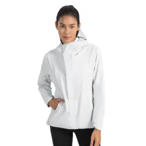 Kadınlar için özel su geçirmez rüzgar geçirmez yağmur dayanıklı ceketler açık Softshell ceket Hoodies