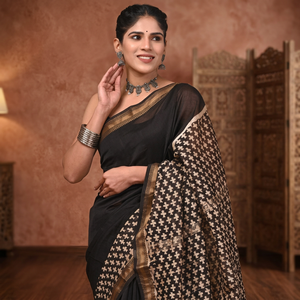 Sari en soie MAHESWARI, style long, élégant et luxueux - Product Image 2