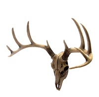 Décoration murale moderne d'Halloween en forme de tête de mouton en peluche avec simulation de bois de cerf pour cabane de chasse