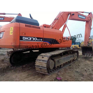 Excavadora Usada de Alta Calidad Doosan DH370LC-9 Ofrecida al Mejor Precio en Excelentes Condiciones de Funcionamiento con Fiabilidad Comprobada - Product Image 3
