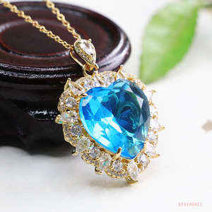 80-150 Pièces Chaque <span class=keywords><strong>Kilo</strong></span> Bijoux Vente en Gros Mode Colliers Pendentif Chaîne En Vrac Chine Bas <span class=keywords><strong>Prix</strong></span> Grand Zircon Cristal <span class=keywords><strong>Diamant</strong></span> - Product Image 4