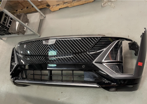 Pare-chocs avant d'occasion OEM, livraison en gros, pare-chocs avant d'origine d'occasion pour <span class=keywords><strong>Cadillac</strong></span> <span class=keywords><strong>LYRIQ</strong></span> 2022-2025 - Product Image 5
