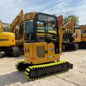 Mini-excavatrice sur chenilles Cat302 à bas prix avec moteur d'origine, pompe hydraulique MOOG de 2200 kg, modèle 2024, excellent état, provenance du Japon - Product Image 3