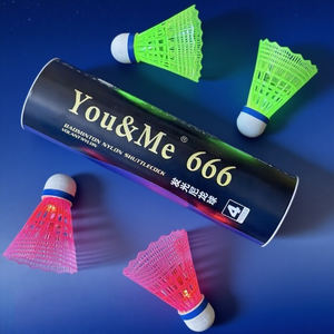 Светящийся пластиковый ветрозащитный Волан для бадминтона - Product Image 1