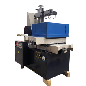 Machine de découpe à fil EDM automatique CNC DK7725 de haute précision avec PLC et pompe à moteur pour une découpe métallique efficace - Product Image 6