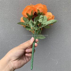 باقة ورد صناعي من الحرير A-311 بالجملة، 7 رؤوس برتقالية اللون، مصنوعة يدويًا، ترتيب حديث لتزيين عيد الميلاد - Product Image 6