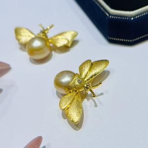 Broche papillon élégante et tendance, fleur de poitrine polyvalente, accessoire anti-éblouissement pour vêtements, idéal pour les cadeaux - Product Image 2