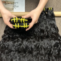 Cheveux humains brésiliens vierges non traités de qualité 12A, cuticules alignées, ondulations naturelles, lots de cheveux de haute qualité